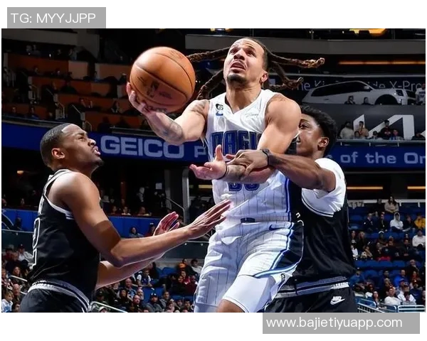 科尔安东尼高效表现14投9中砍下23分助攻7次助力球队胜利