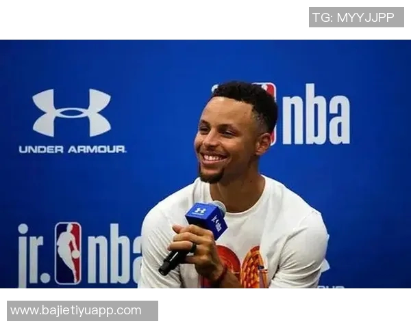 邓利维谈年轻球员成长期待强调与库里和追梦默契合作的重要性