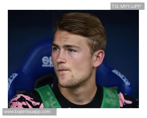 德里赫特赛后感言幸运收获1分但球队表现应赢得更多认可