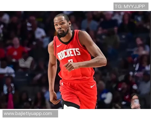 杜兰特首节火力全开半场高效表现助球队领先17分4板1助2帽展现全面能力